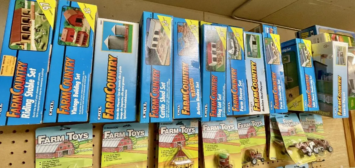 48462 iowa diecast toys inventory