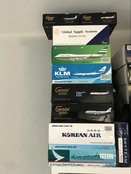 48472 200 scale aircraft variety