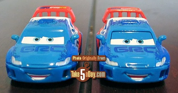 48480 cars 2 lightning mcqueen diecast