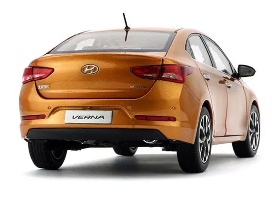 48489 verna diecast model 1