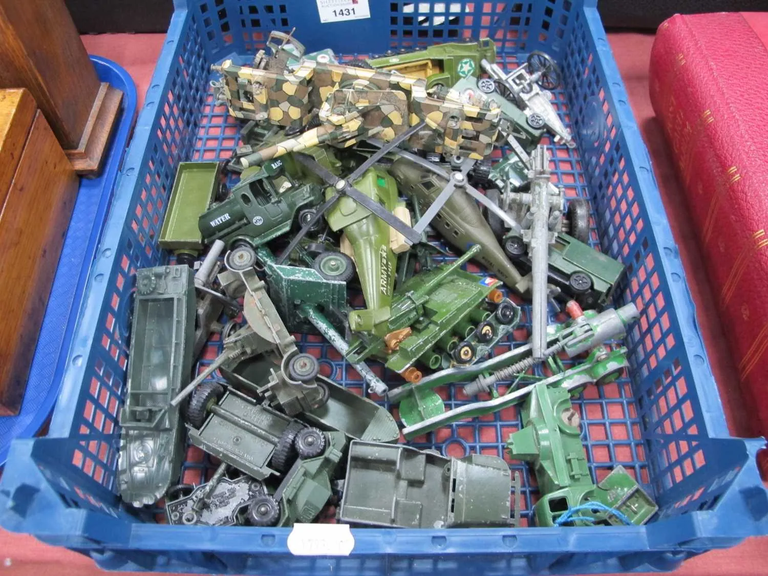 48495 military vehicles display