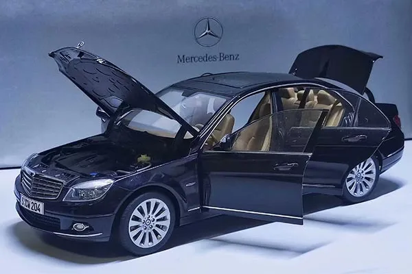 48501 diecast w204 exterior