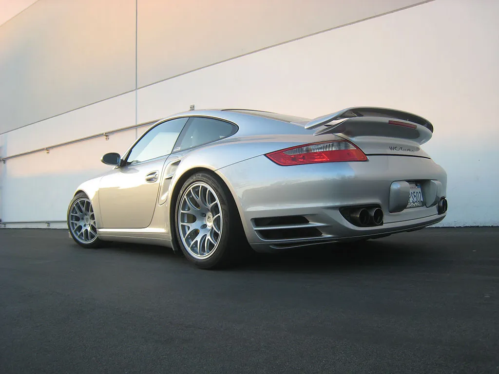 48511 997 turbo diecast model side