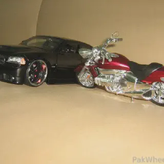 /img/48518-protect-diecast-collection.webp