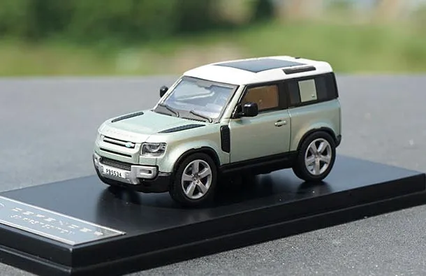 48521 diecast land rover 90 scale