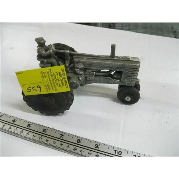 48527 massey ferguson diecast