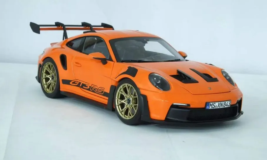 48533 1 24 scale diecast car