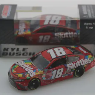 /img/48551-kyle-busch-diecast-display.webp