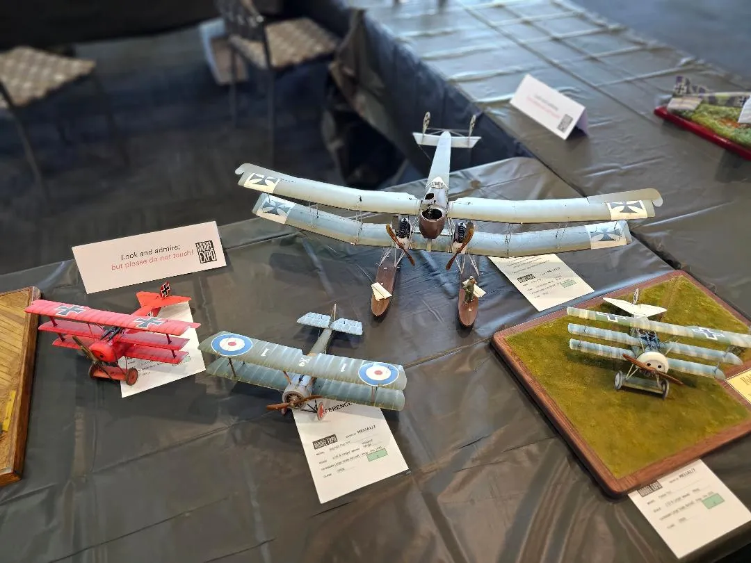 48570 diecast models melbourne supercars