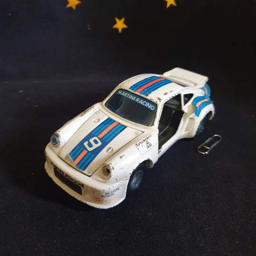 48575 diecast model car parts paint