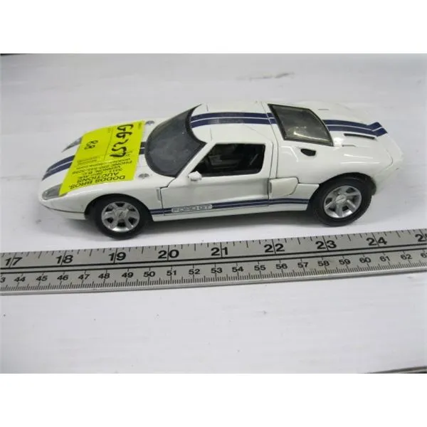 48587 gt diecast metal 4