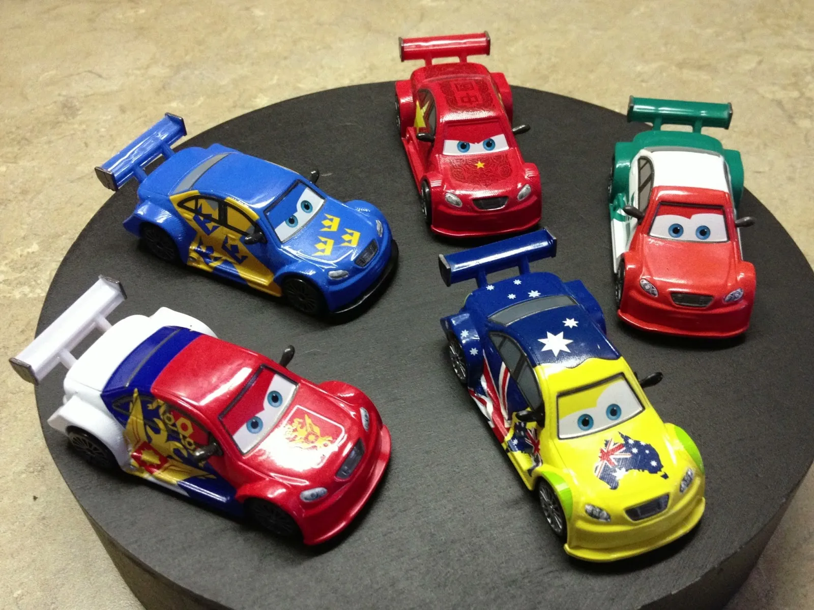 48605 disney diecast cars 2013 diecast metal
