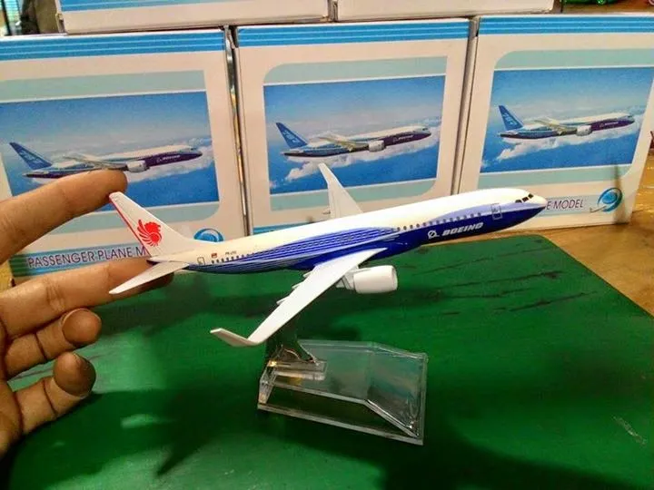 48618 diecast pesawat jakarta craftsmanship