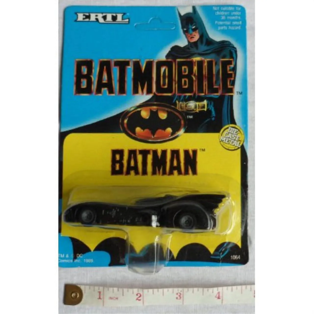 48657 batmobile 1989 diecast collectors item