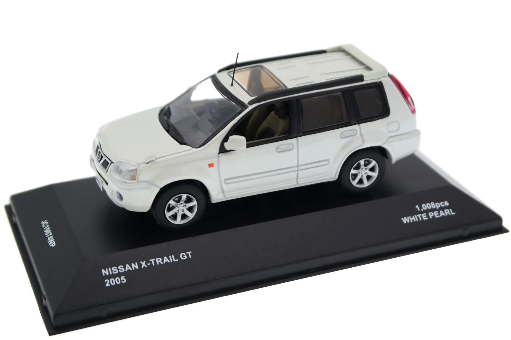 48676 diecast x trail exterior