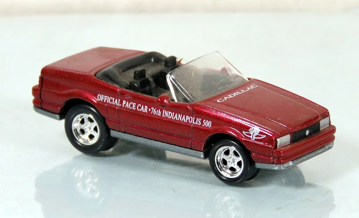 48686 vintage indy car