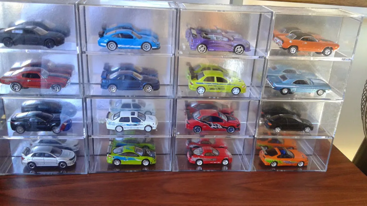 48696 diecast collection display