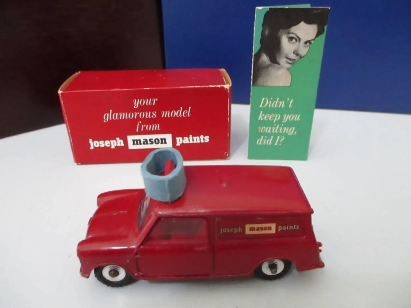 48701 dinky toys history