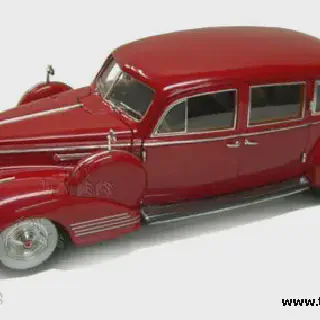 /img/48704-diecast-car-details.webp