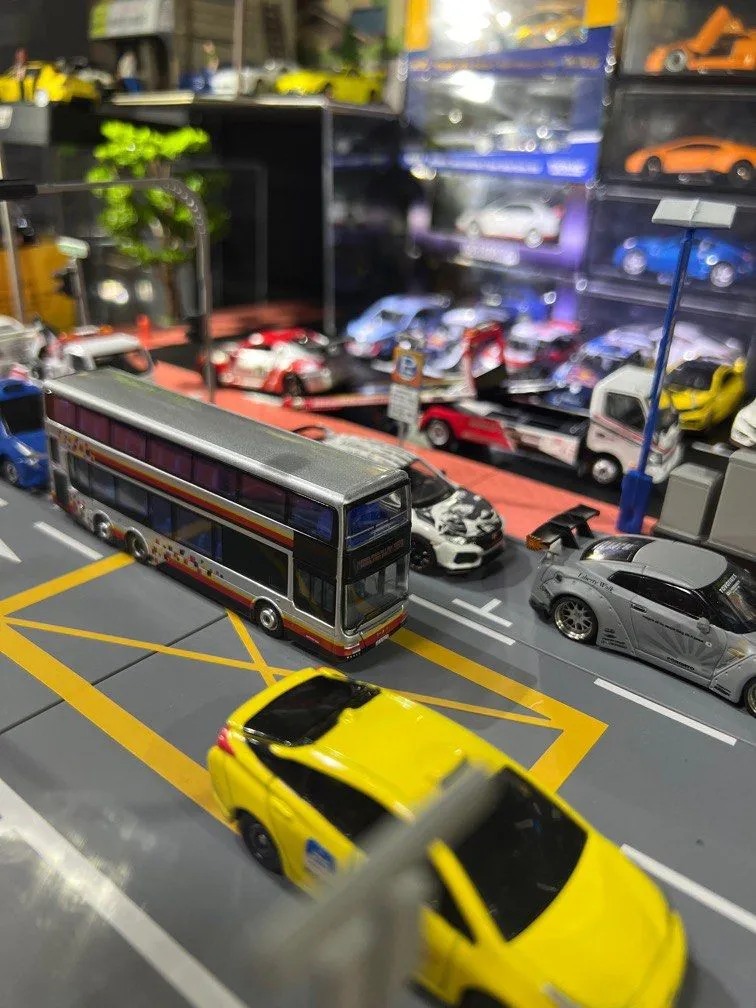 48733 diecast singapore scales