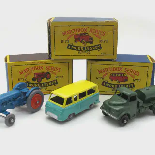 /img/48746-diecast-toy-online-marketplace.webp