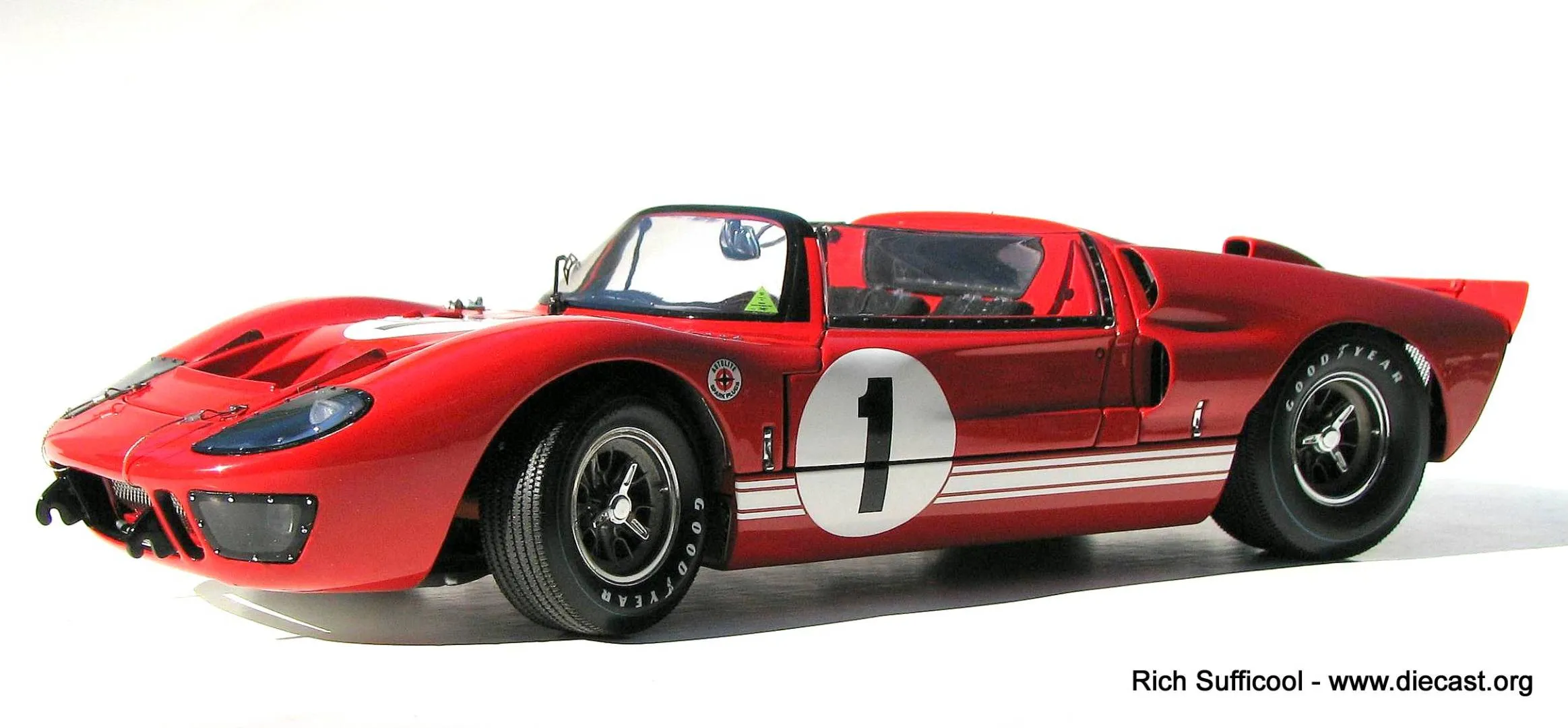 48748 ford gt40 gulf livery diecast