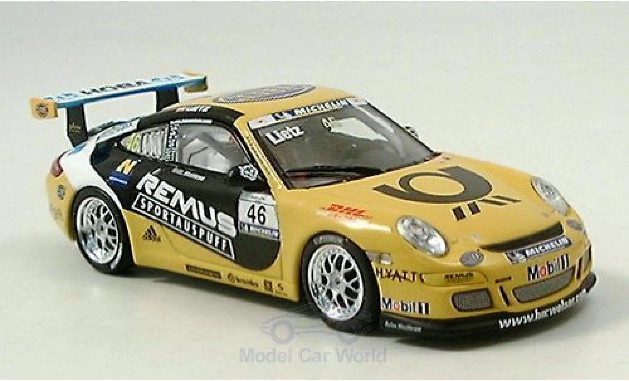 48759 porsche 911 gts diecast 6