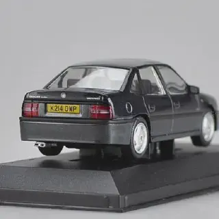 /img/48766-vauxhall-cavalier-diecast-model-materials.webp
