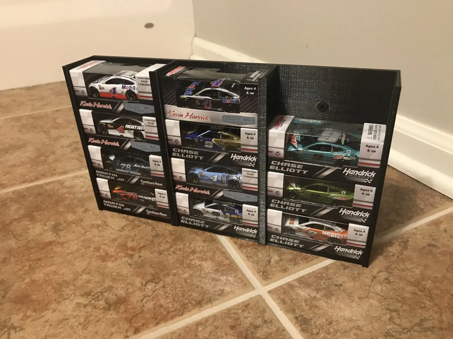 48784 diecast car collection display