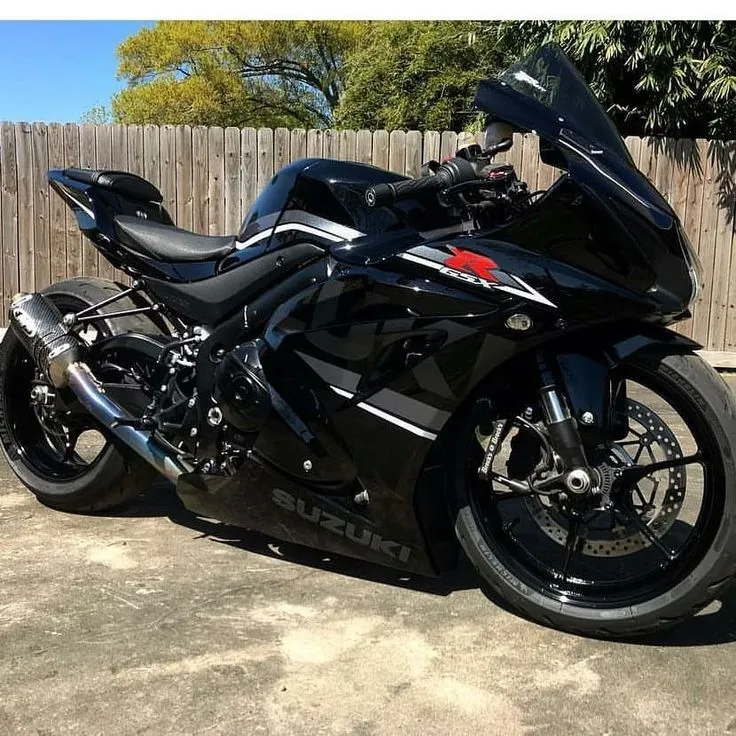 48797 diecast gsxr packaging