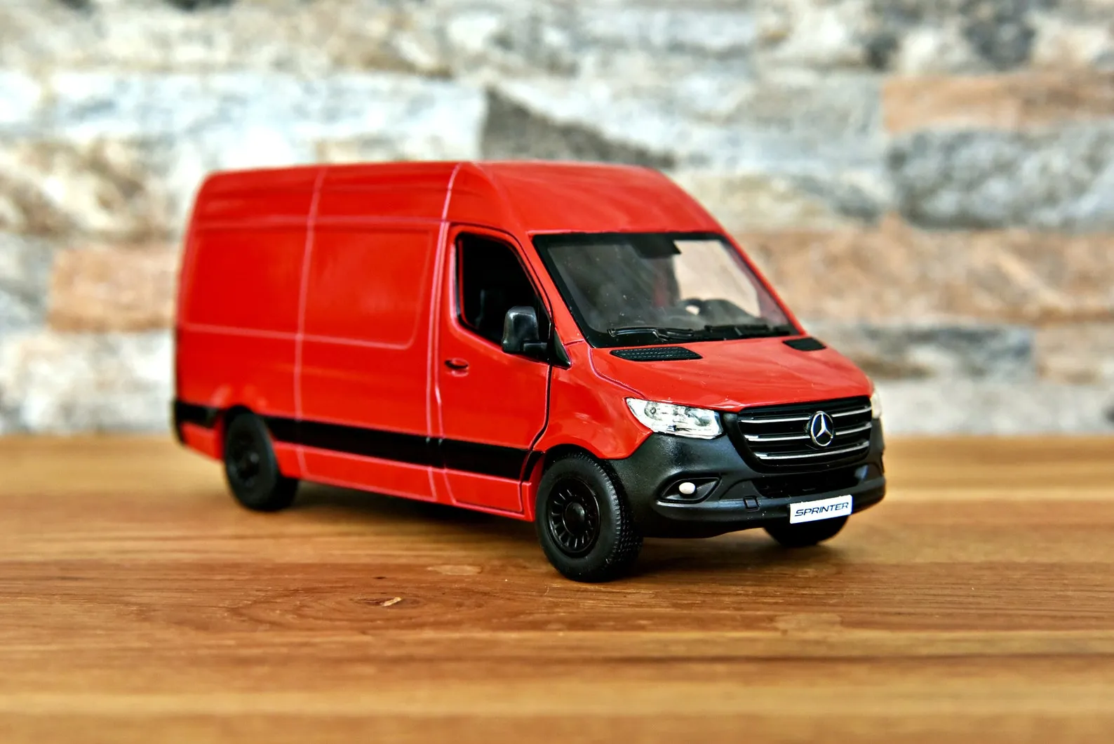 48817 diecast sprinter van durable construction