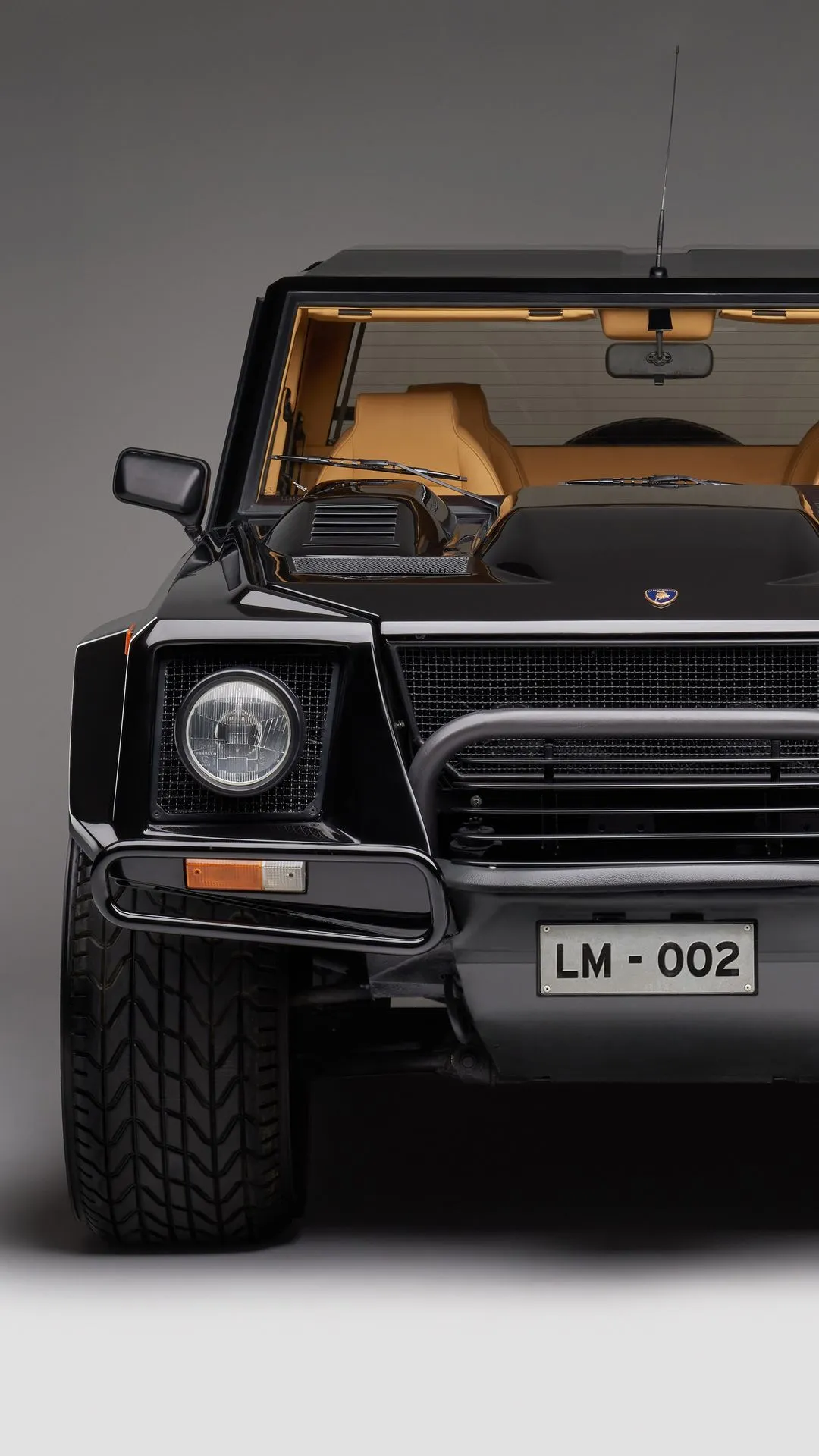 /img/48824-lamborghini-lm002-diecast-brands.webp