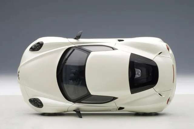 48841 autoart diecast scale