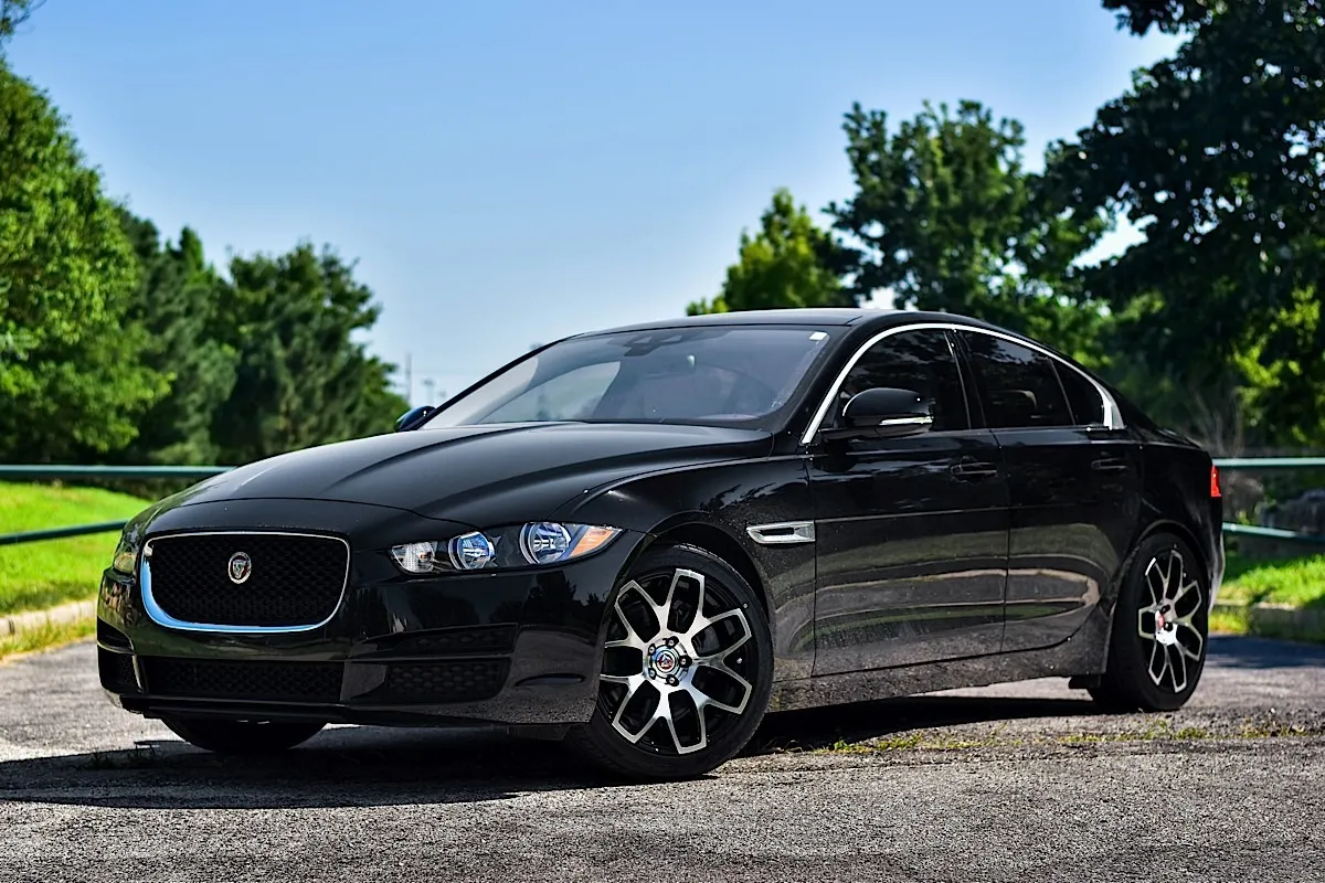 48848 jaguar xe scale accuracy